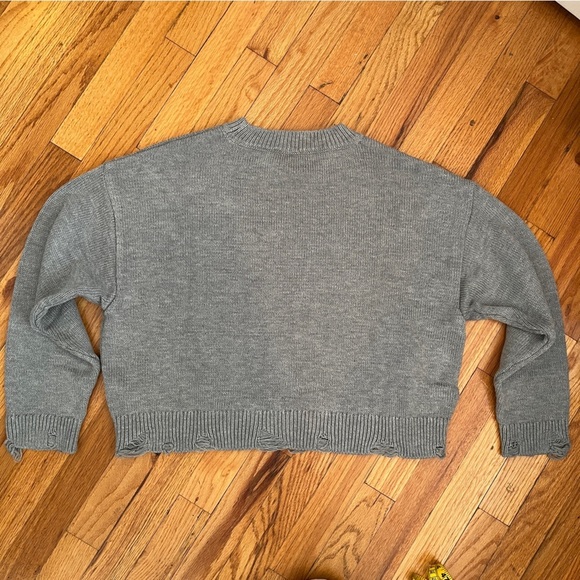 Stradivarius London Abbreviation LDN Distressed Knit Sweater - Picture 4 of 7